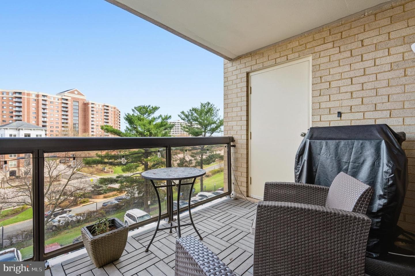 203 Yoakum Pkwy # 410 photo 3