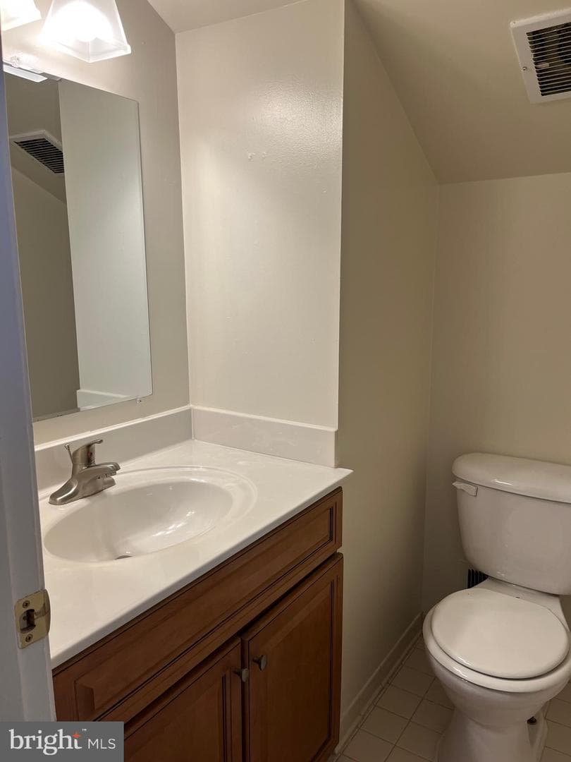 1533 Oronoco Street photo 21