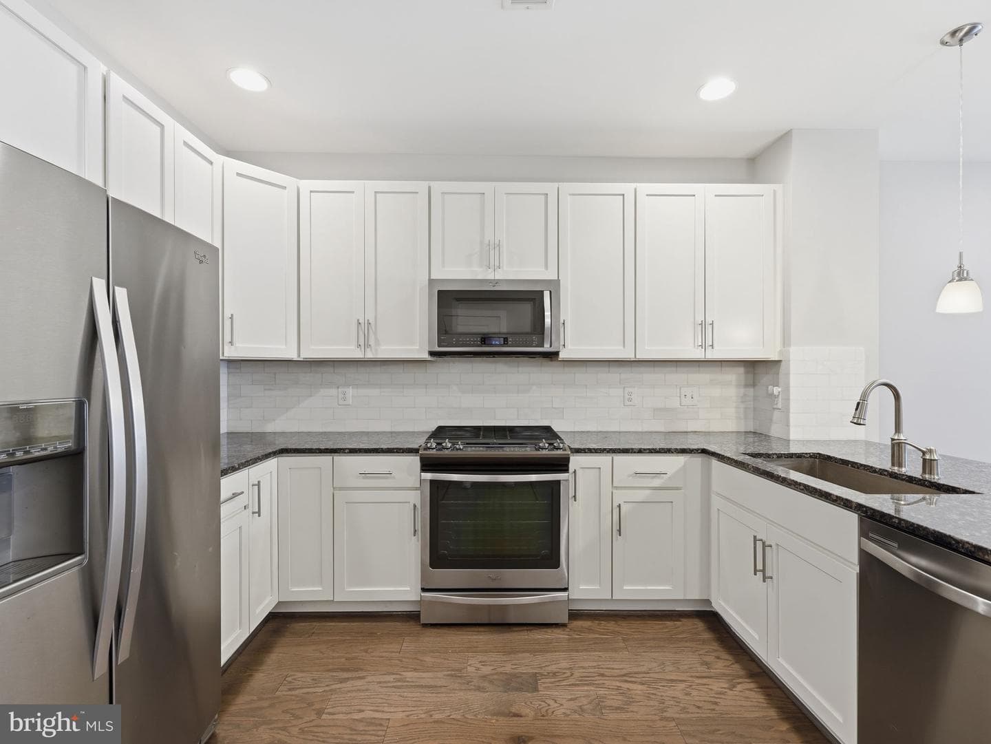 1912 Potomac Avenue #101 photo 5