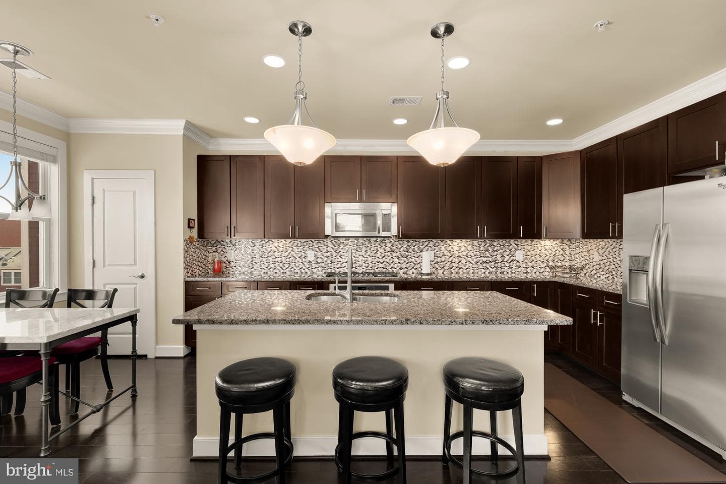 701 Annie Rose photo 16