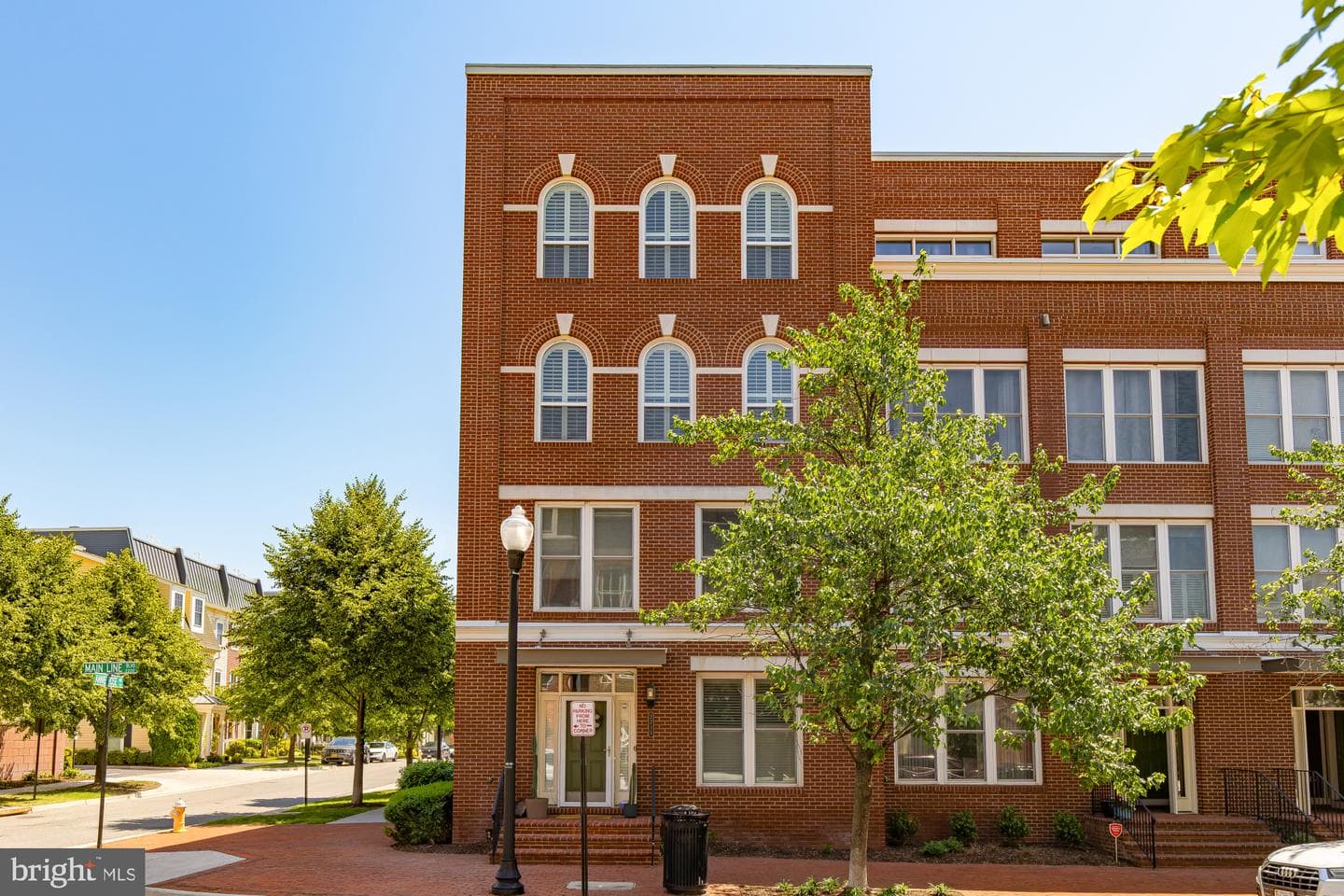 701 Annie Rose, Alexandria