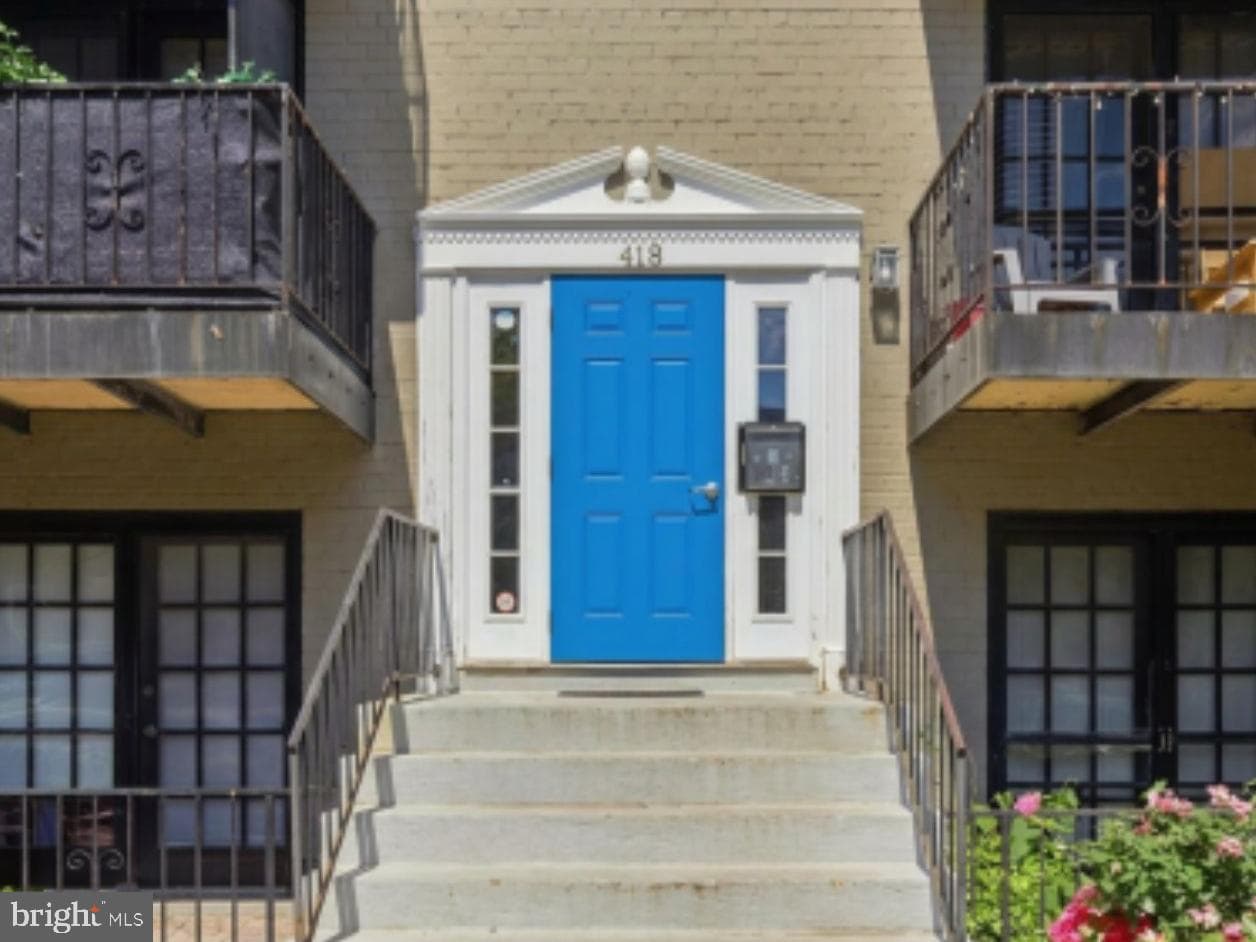 418 N Armistead Street #t3, Alexandria