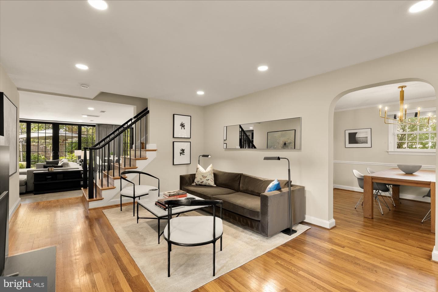 517 Janneys Lane photo 6