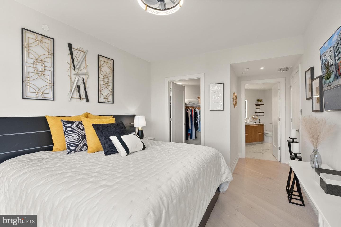 1201 N Royal Street #410 photo 17