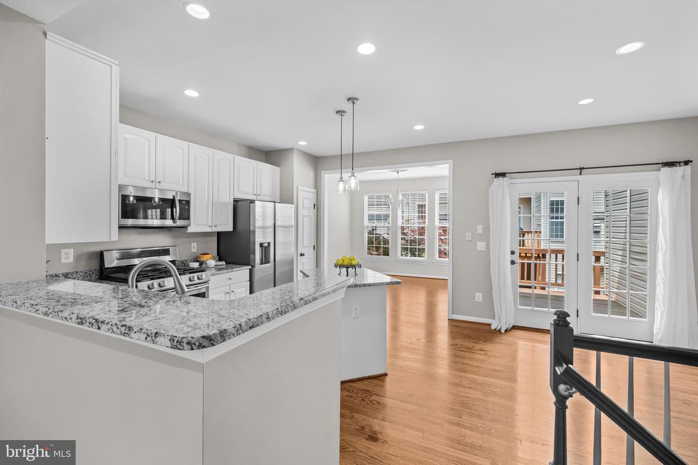 5011 Waple Lane photo 13
