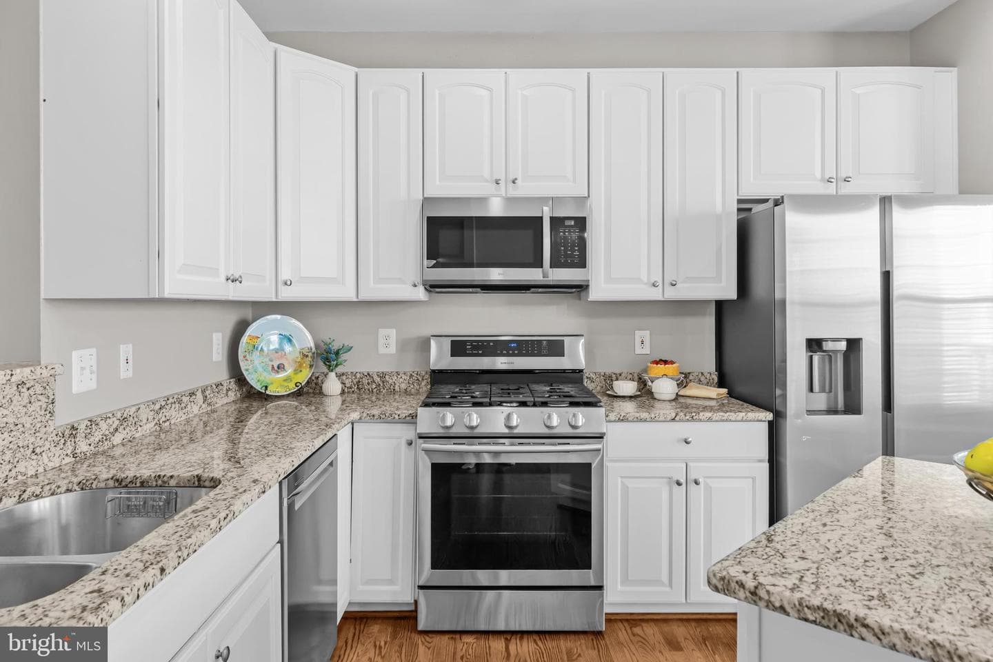 5011 Waple Lane photo 21