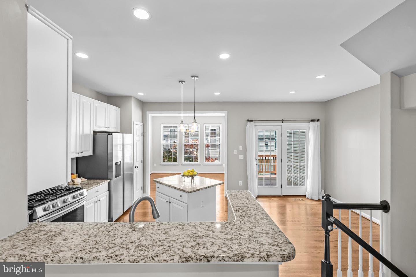 5011 Waple Lane photo 30