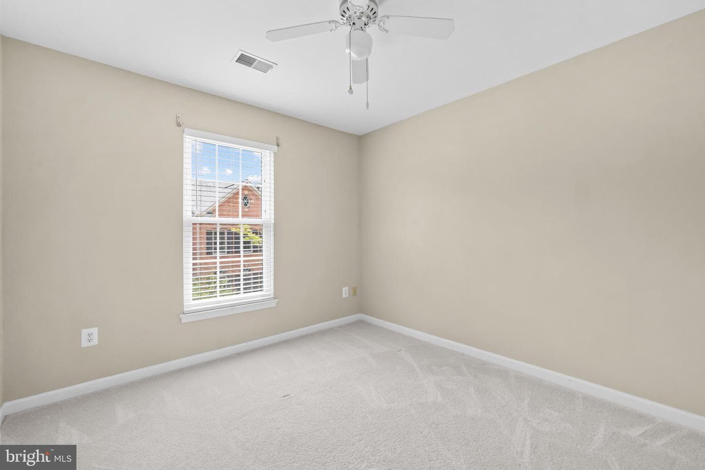 5011 Waple Lane photo 56