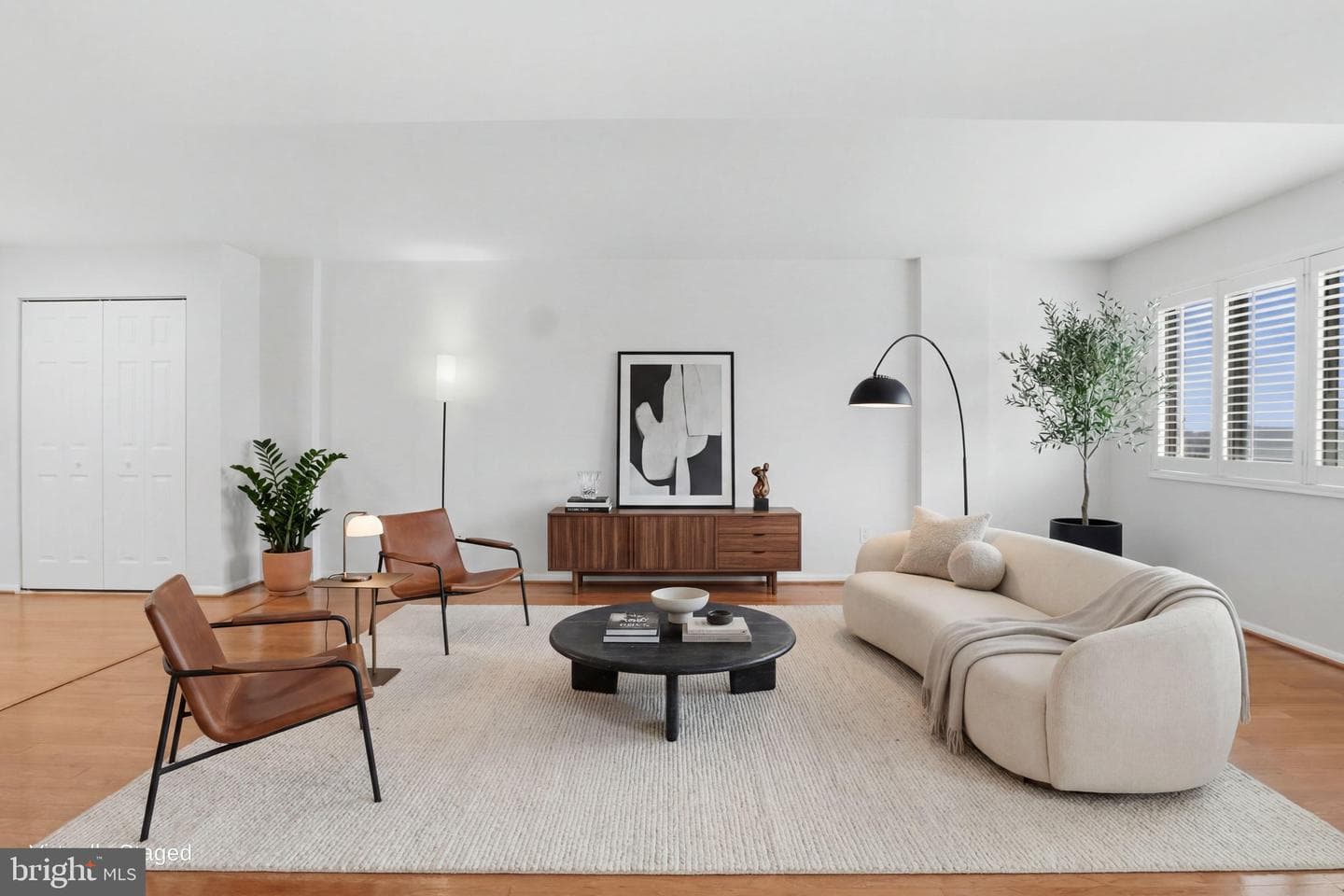 5340 Holmes Run Parkway #904, Alexandria