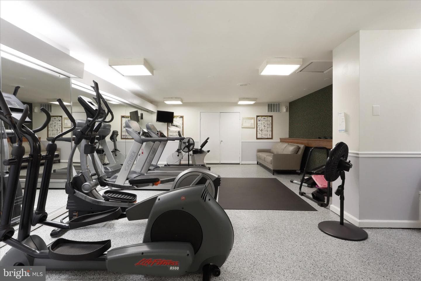 5340 Holmes Run Parkway #904 photo 33