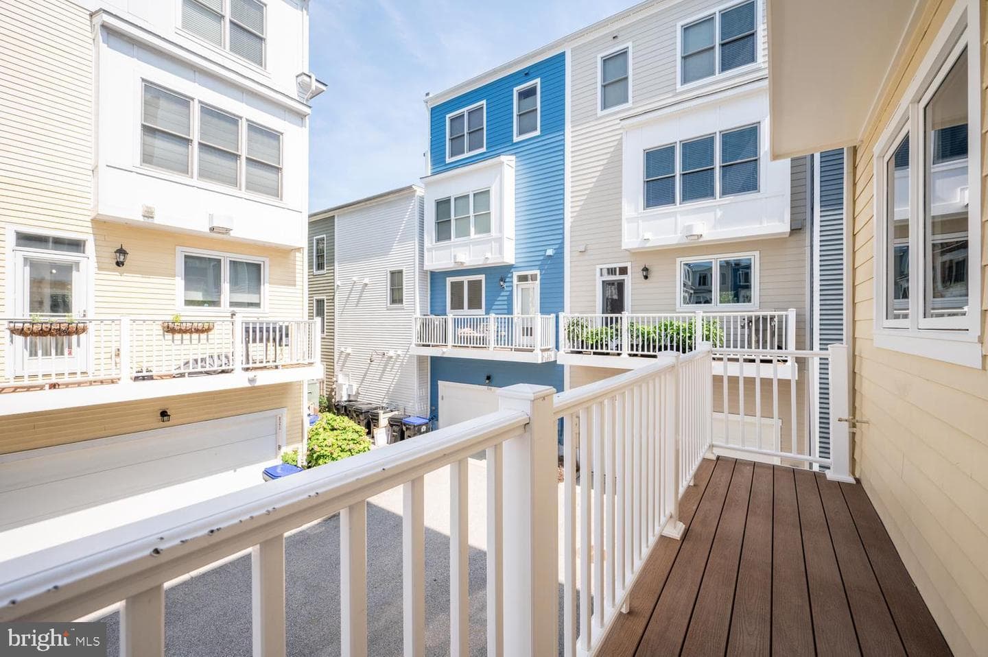 820 N Alfred Street photo 21