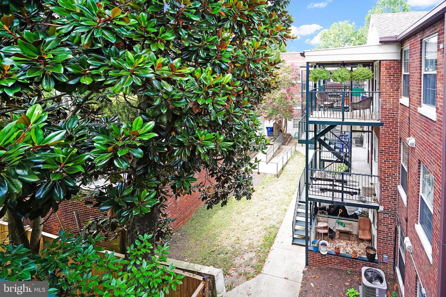 400 Commonwealth Avenue #304 photo 19