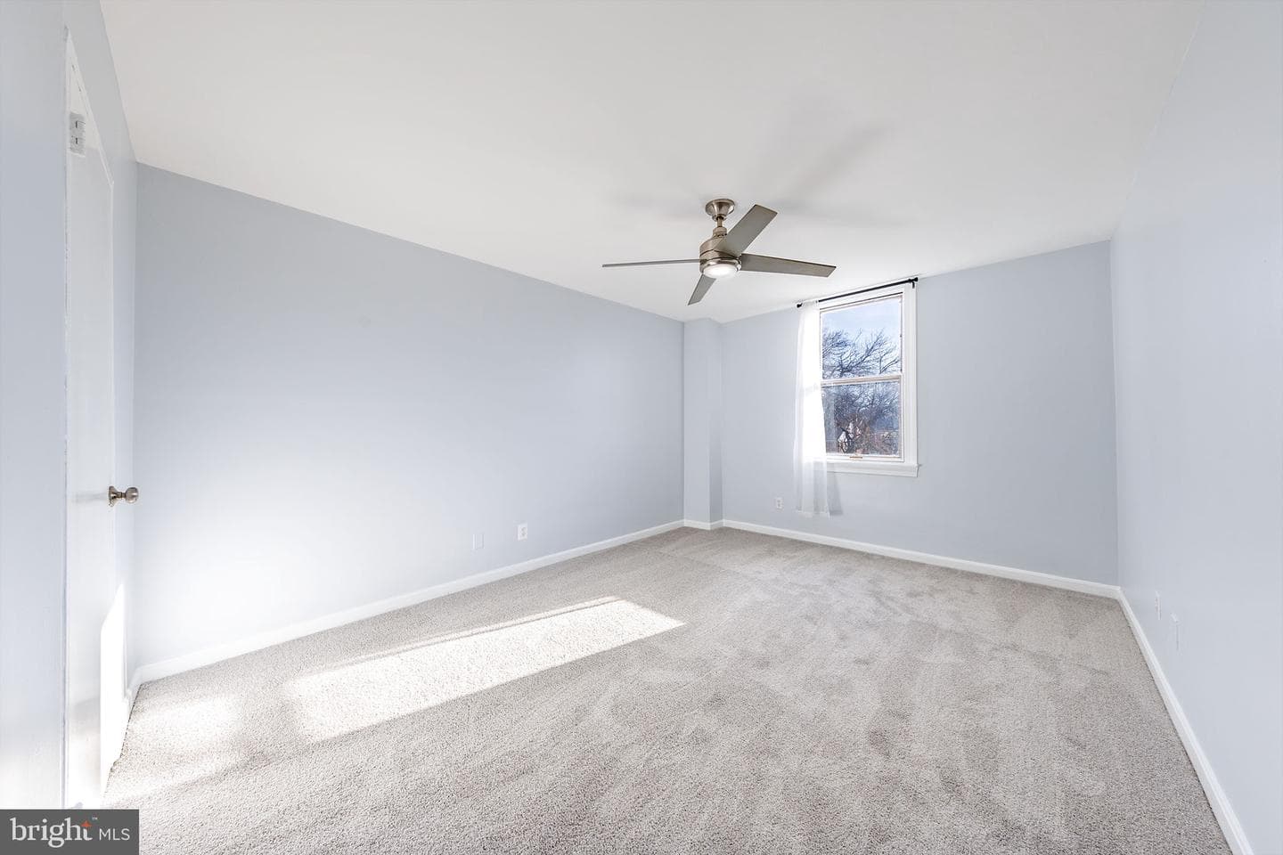 4600 Duke Street #413 photo 24