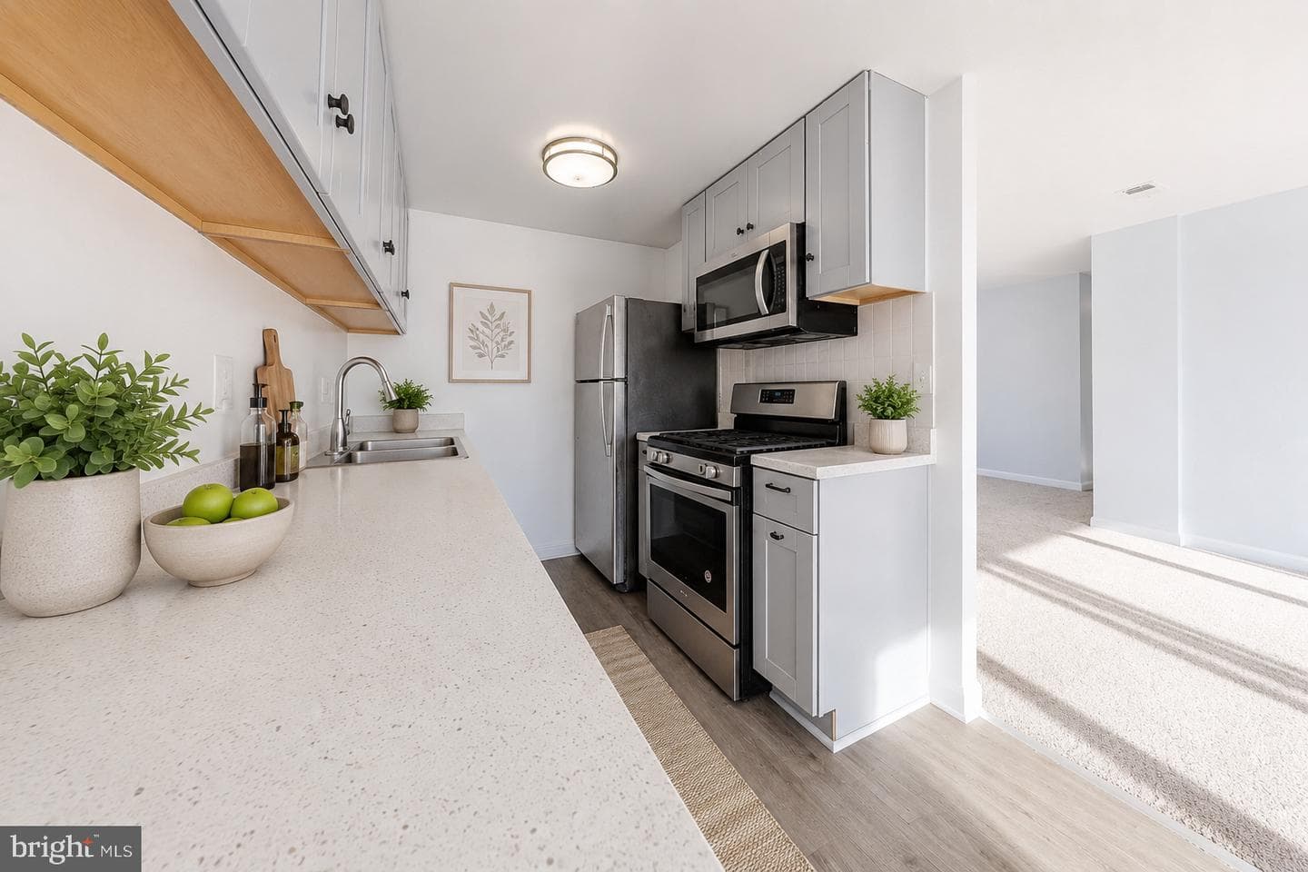 4600 Duke Street #413 photo 3