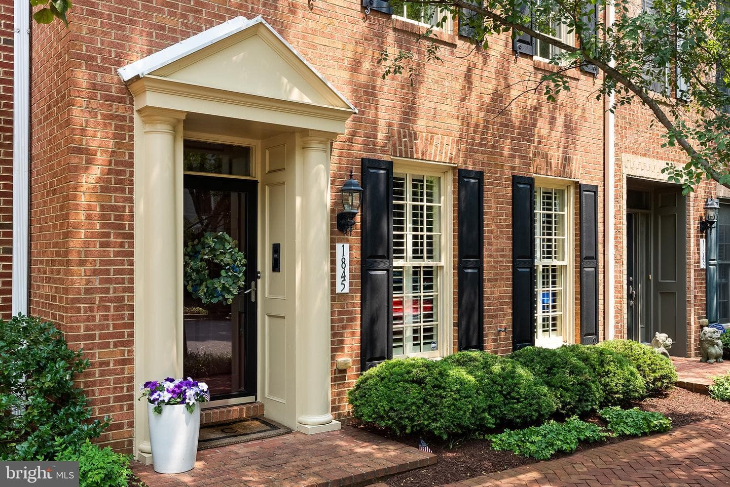 1845 Potomac Greens Drive, Alexandria