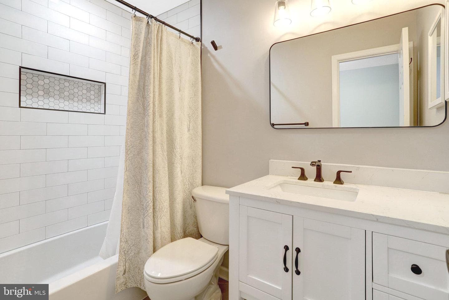 10 W Glebe Road photo 13