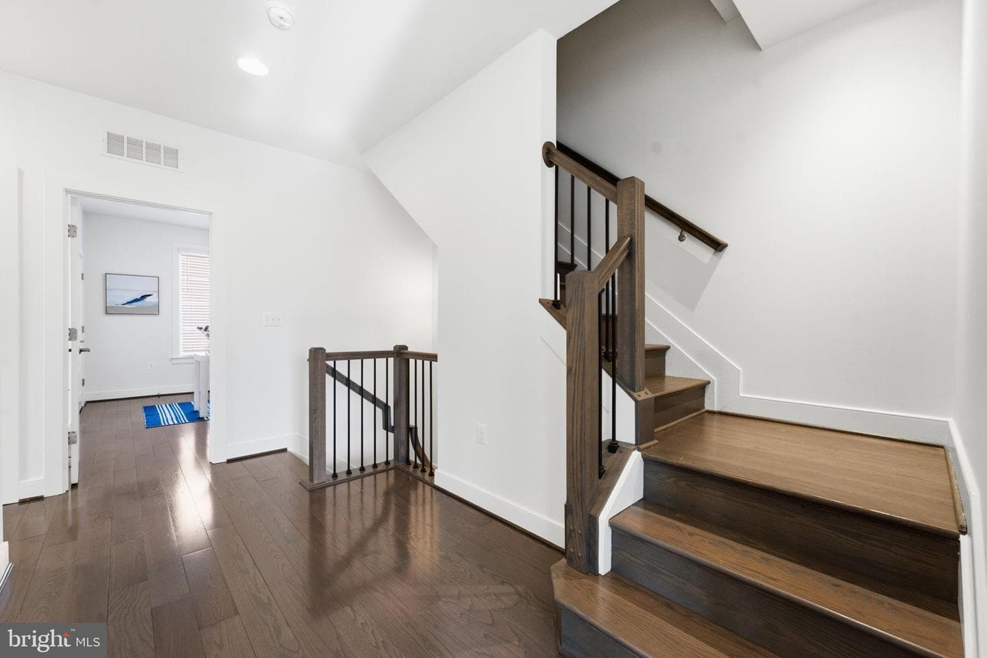 611 Howell photo 35