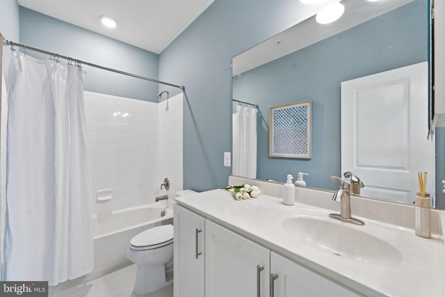 611 Howell photo 46