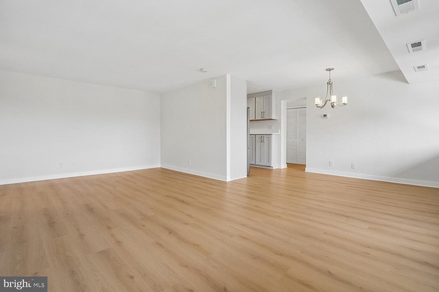 431 N Armistead Street #604 photo 16
