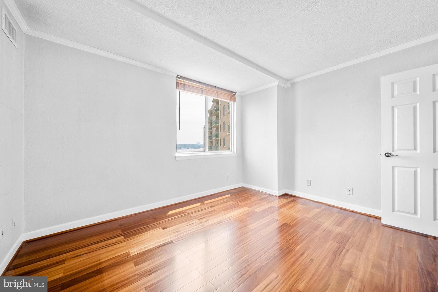 501 Slaters Lane #1001 photo 30