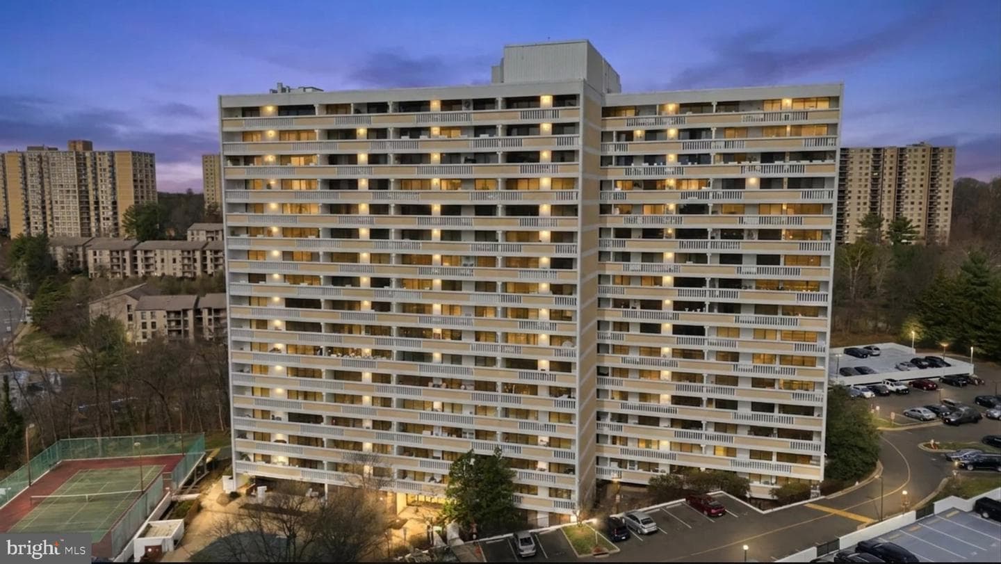 6101 Edsall Road #409, Alexandria