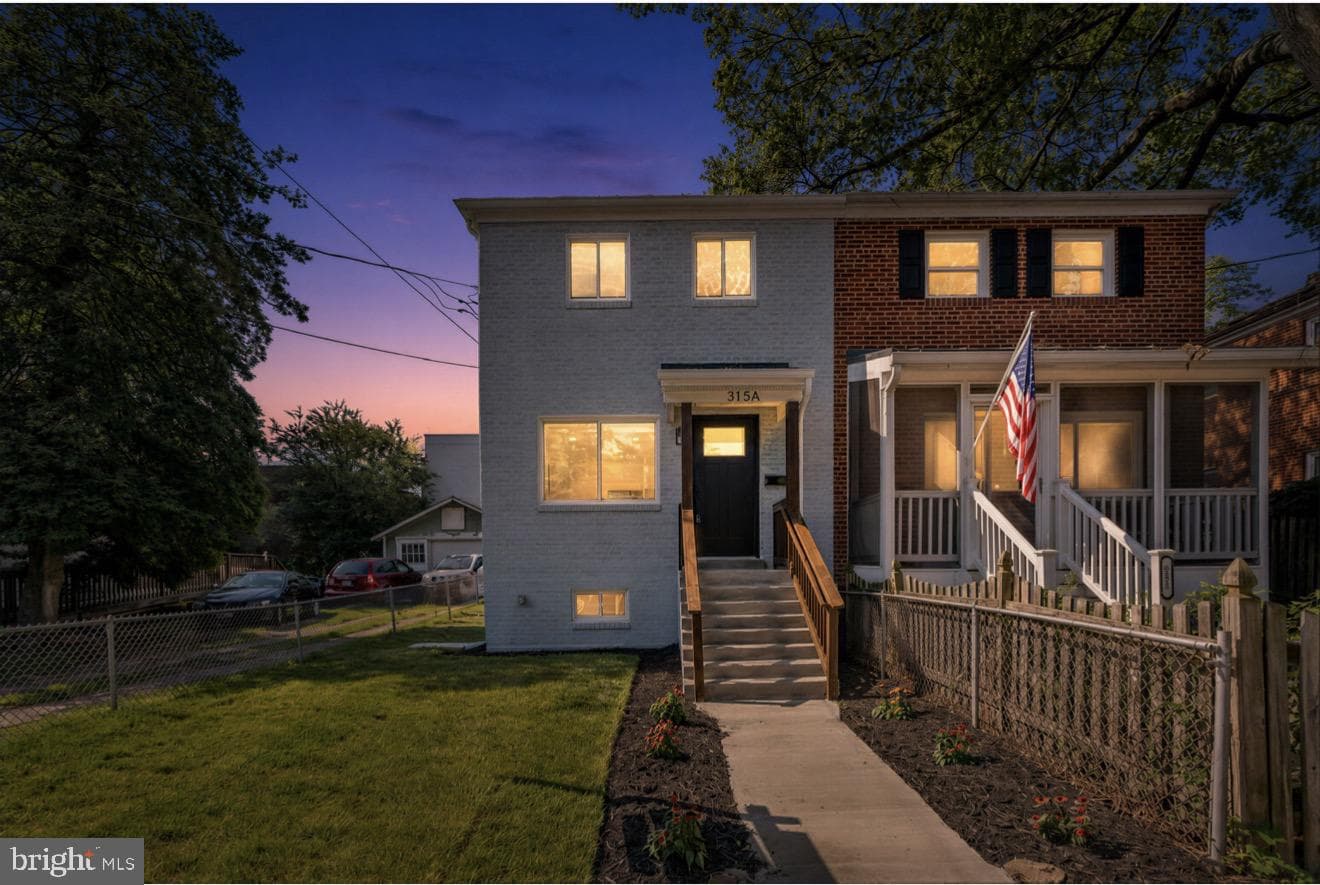 315 E Raymond Avenue #a, Alexandria