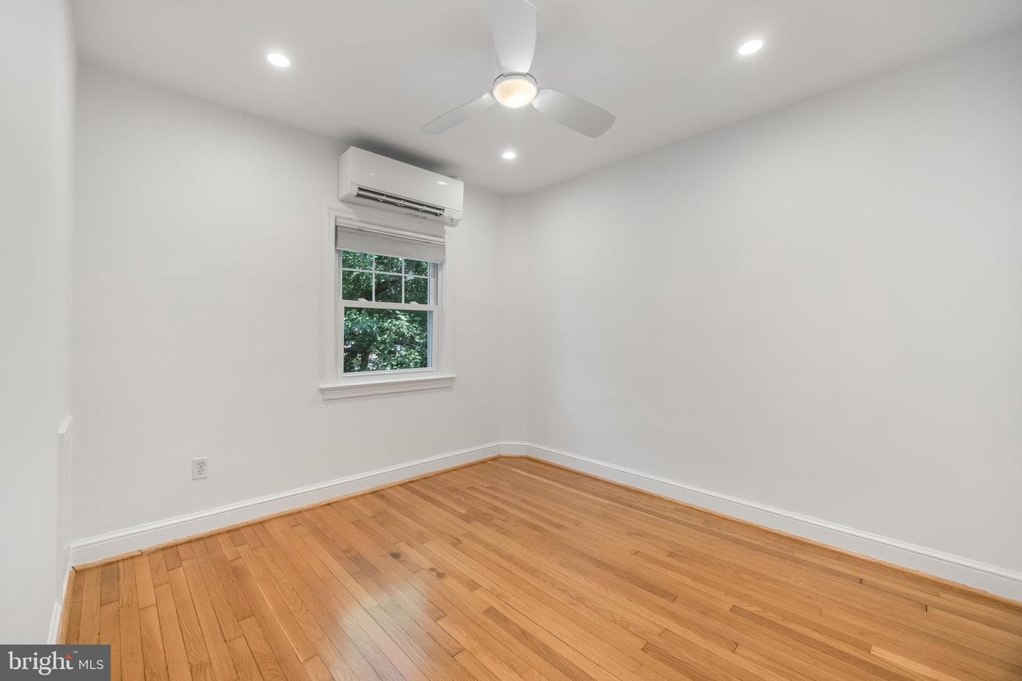 510 E Alexandria Avenue photo 17