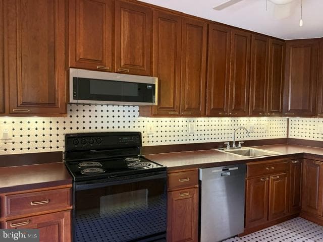 309 Yoakum Parkway #1708 photo 4