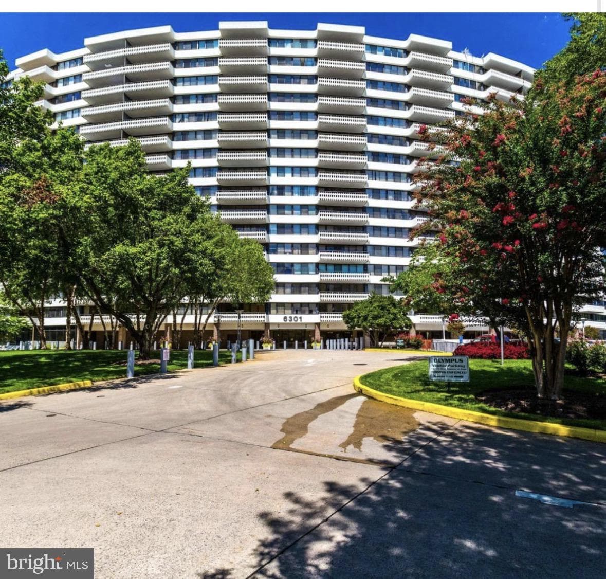 6301 Stevenson Avenue #911, Alexandria