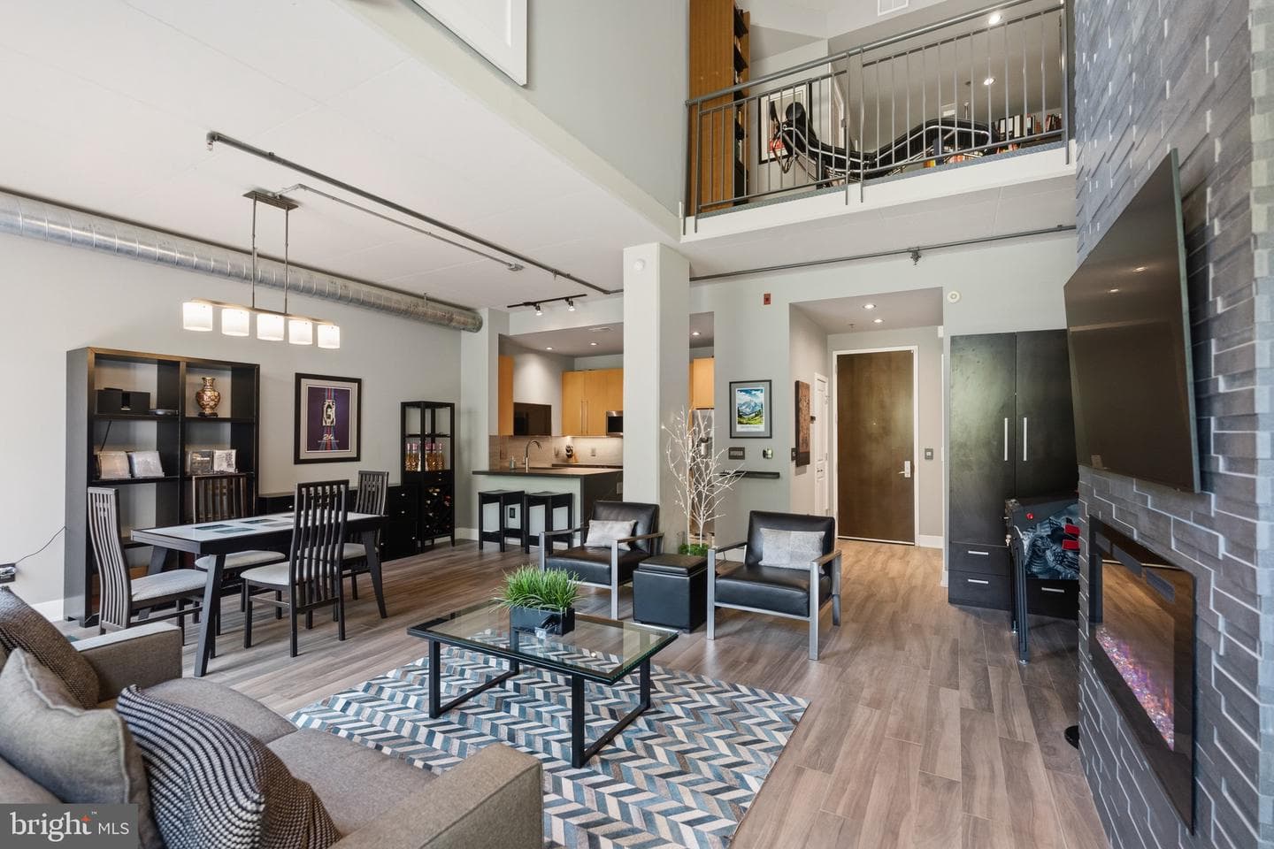520 John Carlyle Street #107, Alexandria