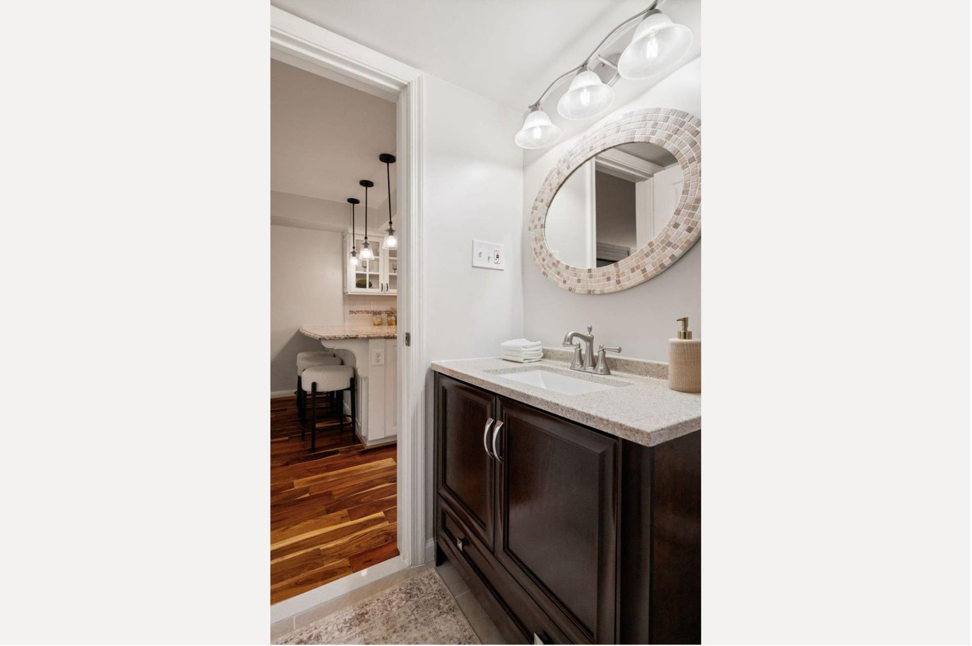 3753 Jason Avenue photo 18