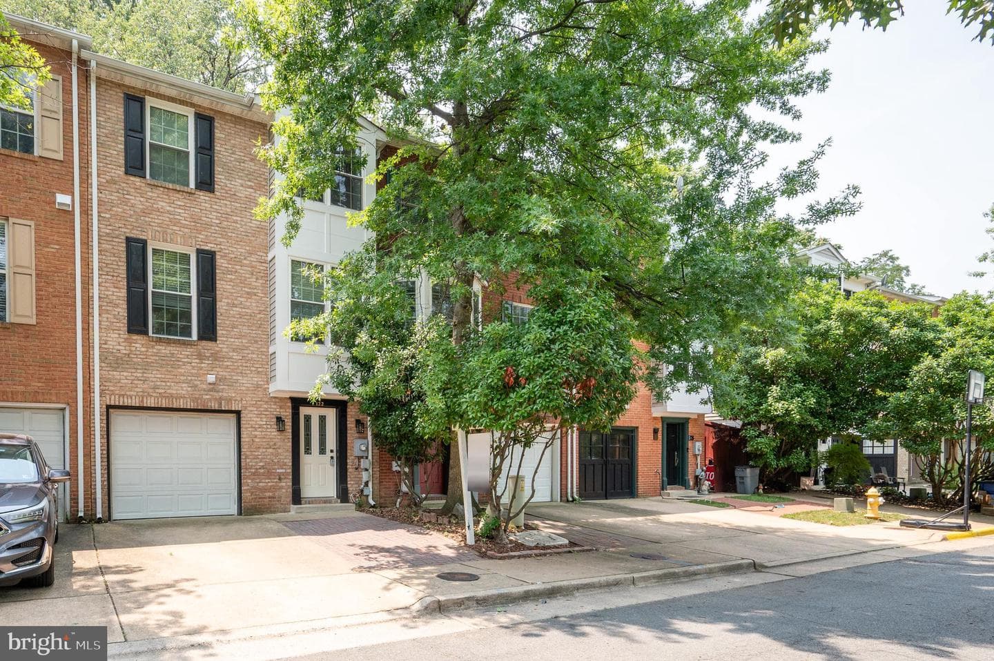 122 Sanborn Place, Alexandria