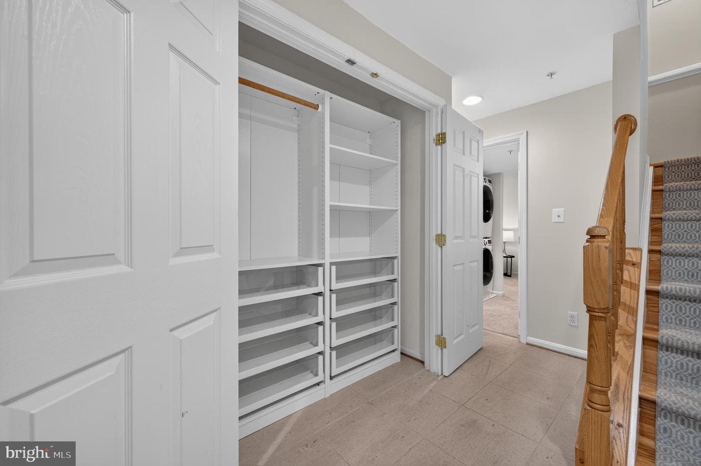 122 Sanborn Place photo 6