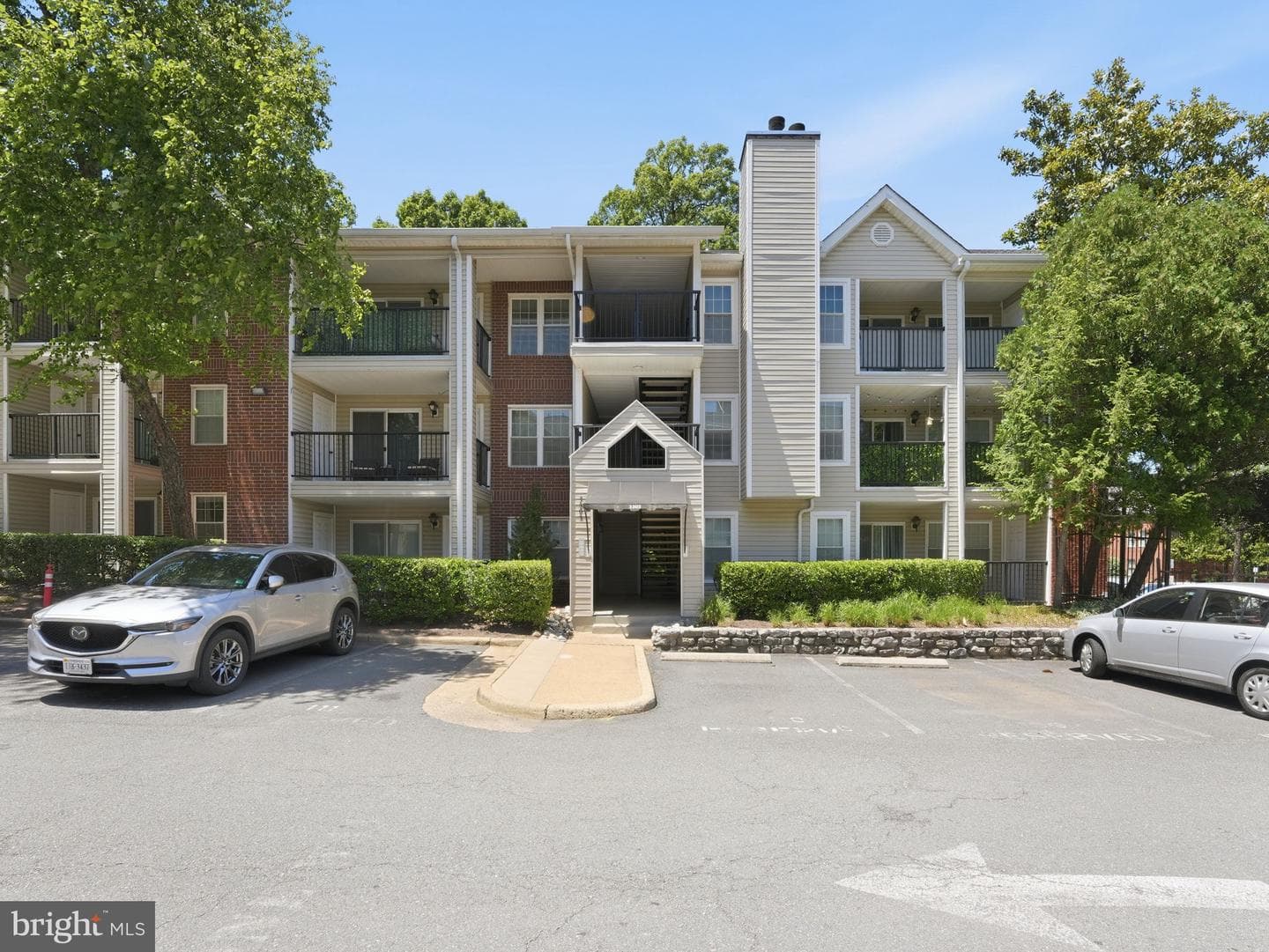 3303 Wyndham Circle #146, Alexandria