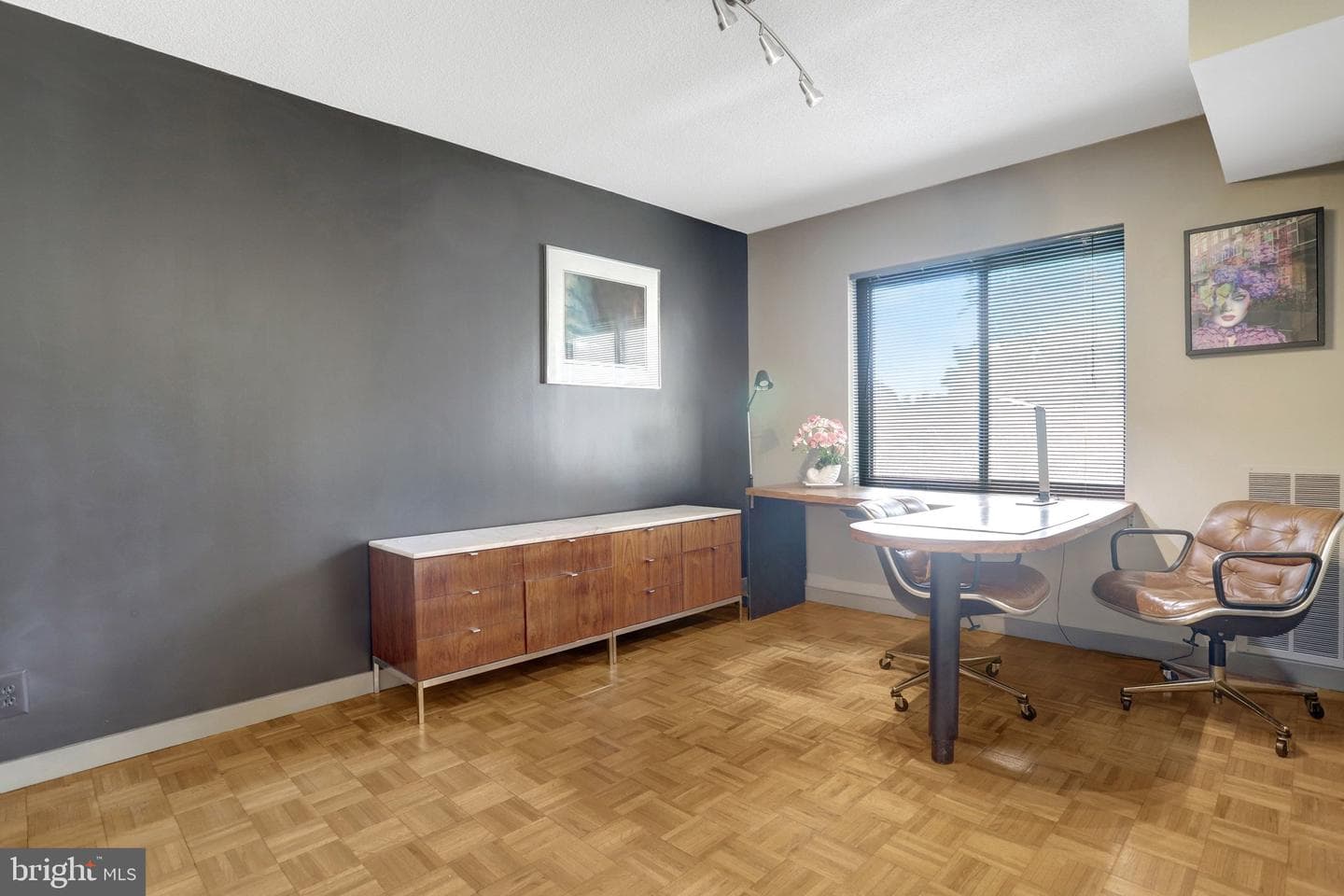 309 Yoakum Parkway #616 photo 12