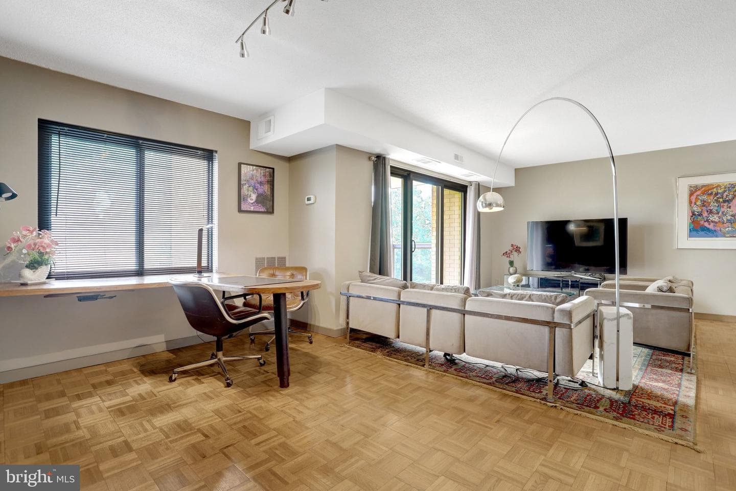 309 Yoakum Parkway #616 photo 13