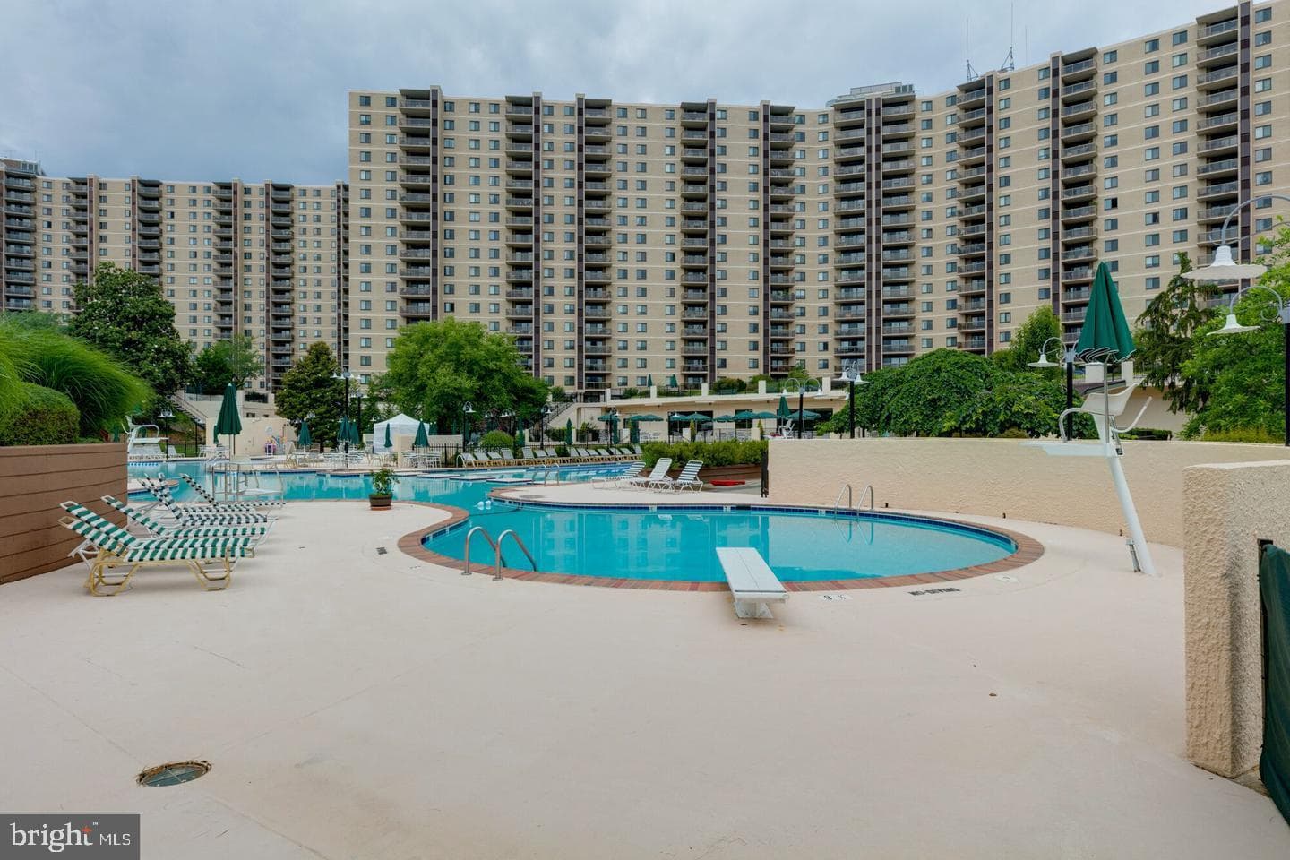307 Yoakum Parkway #1104 photo 52