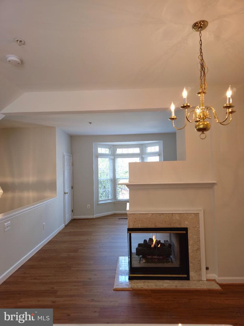 952 Harrison Circle photo 6