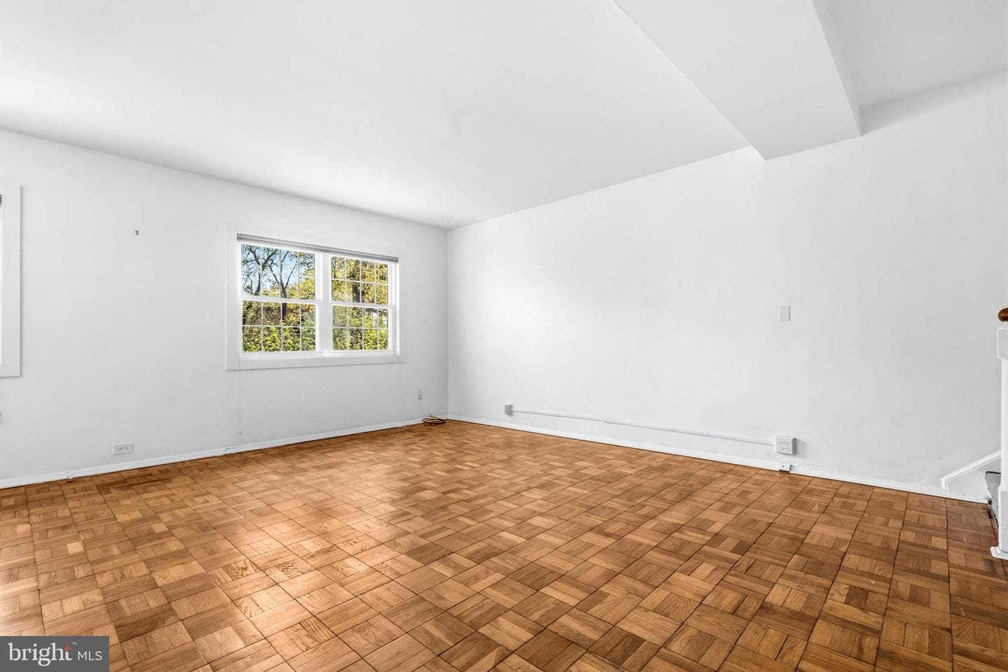 1615 Mount Eagle Place photo 12