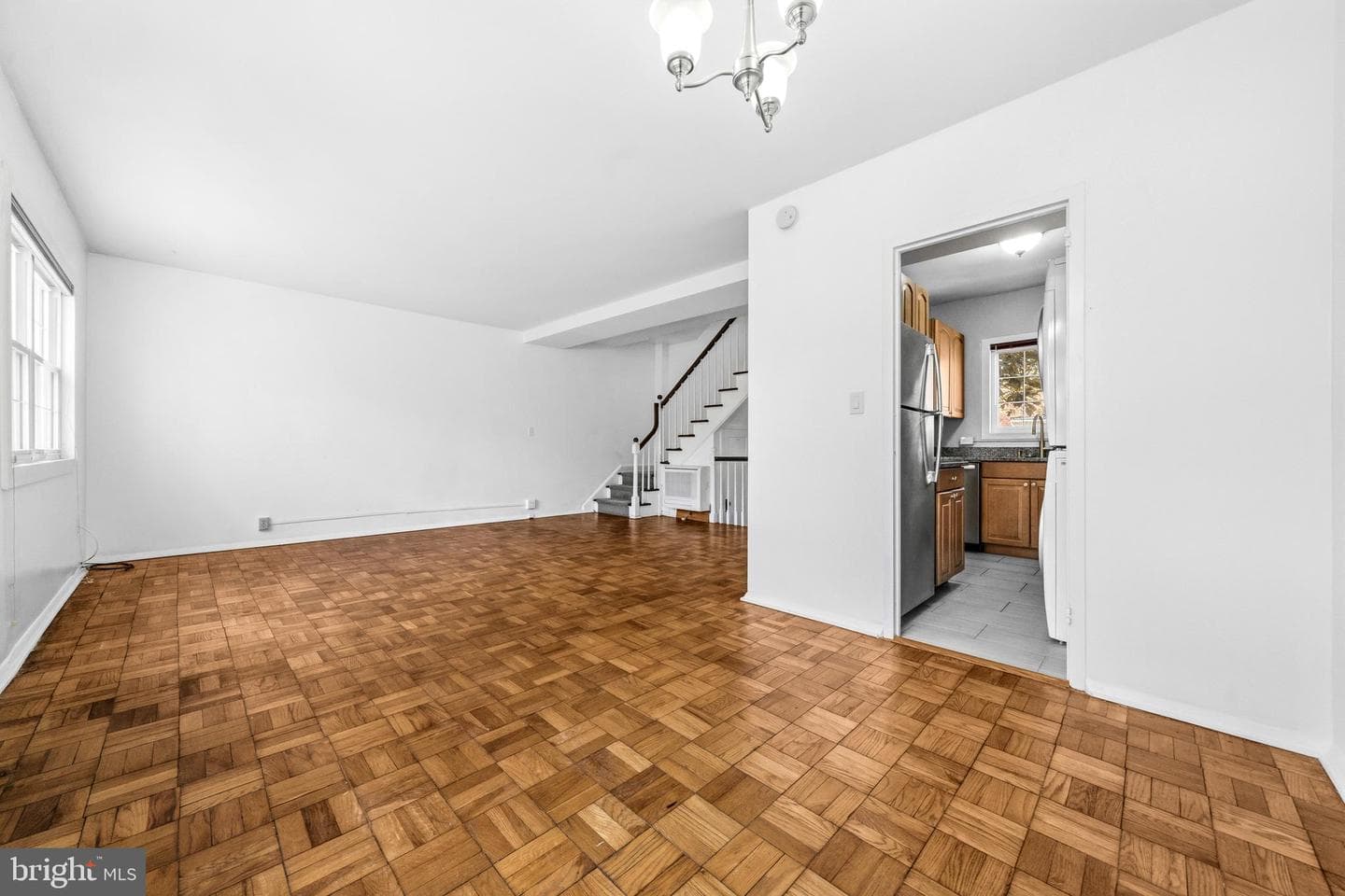 1615 Mount Eagle Place photo 16