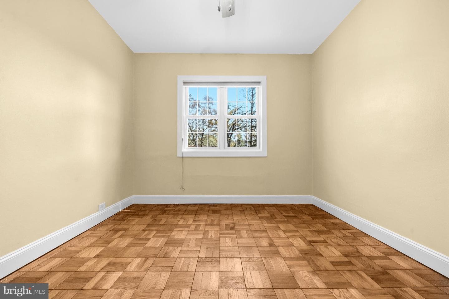 1615 Mount Eagle Place photo 25