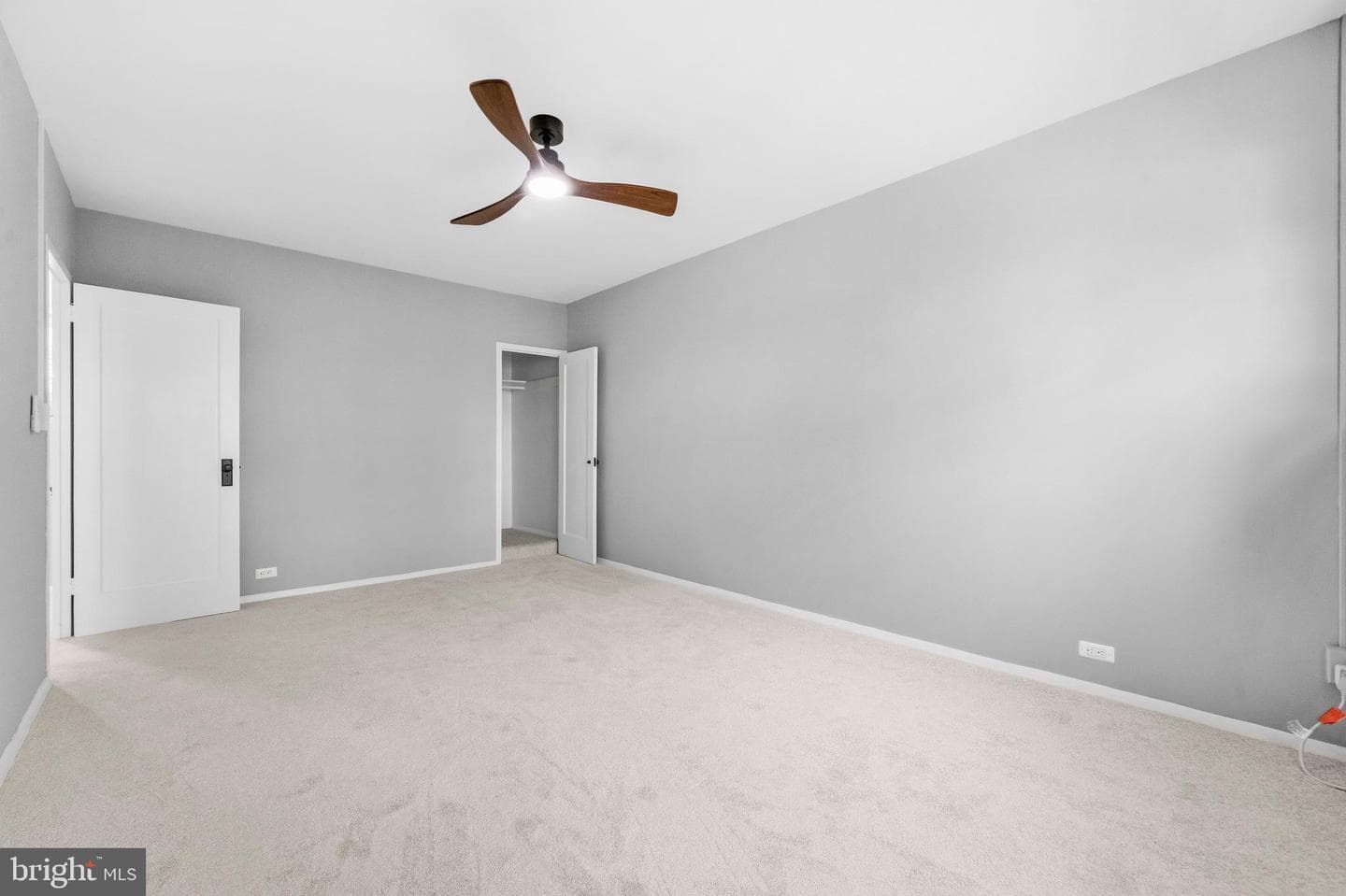3721 Lyons Lane photo 14