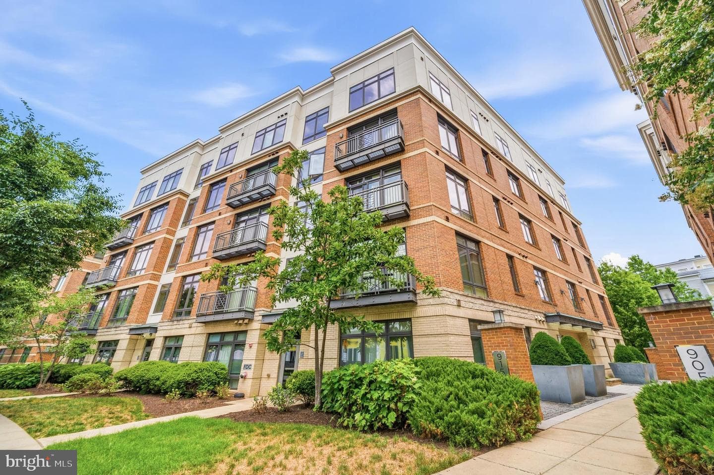 915 N Patrick Street #401 photo 27
