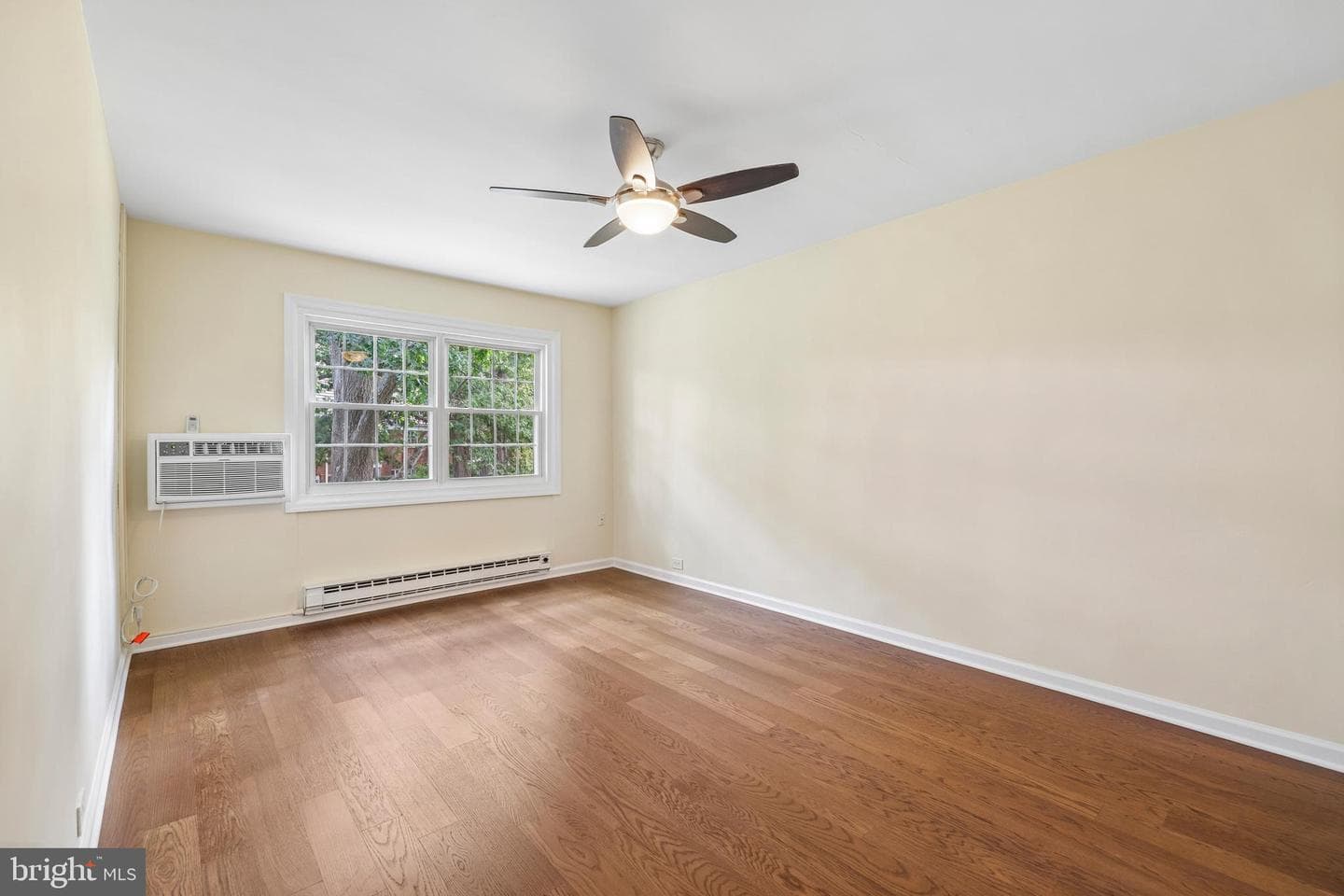 1622 Ripon Place photo 18