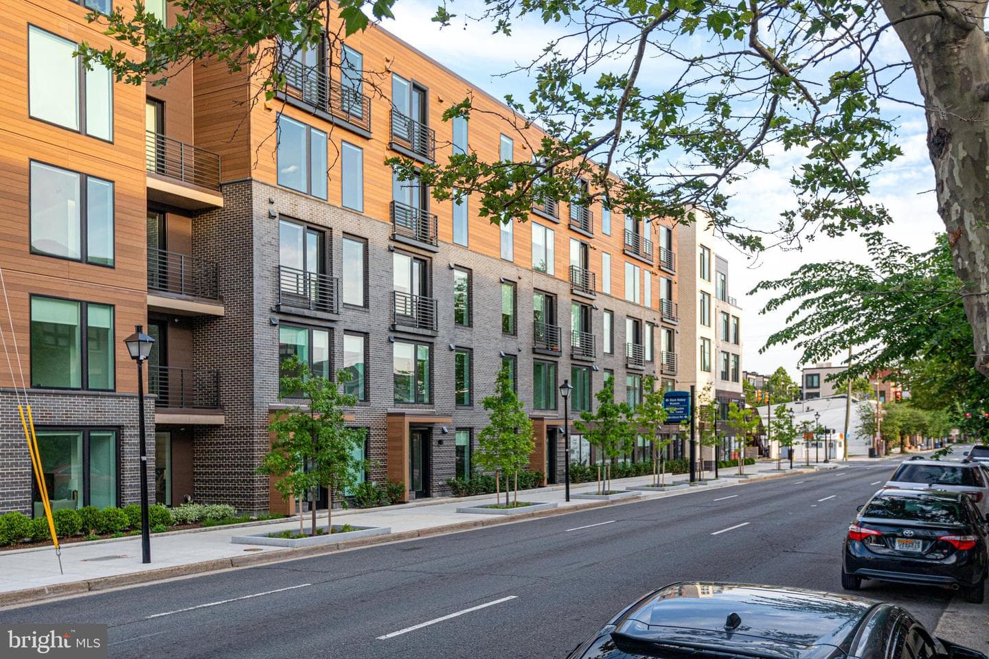 701 N Henry Street #212, Alexandria