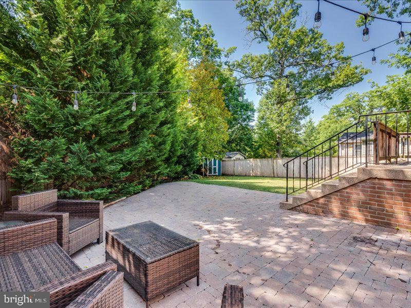 1302 Quincy Street photo 8