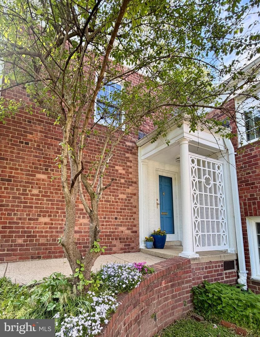 3702 Valley Drive photo 3
