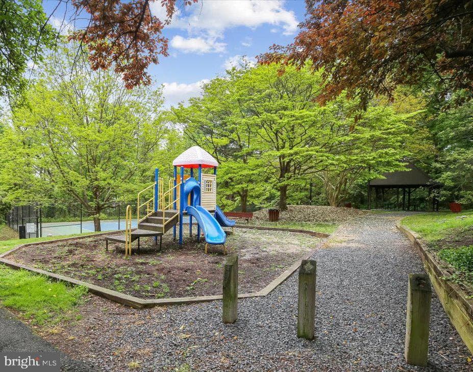 3702 Valley Drive photo 41