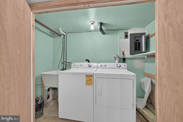 1204 Oronoco Street photo 13