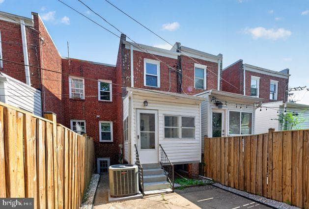 1204 Oronoco Street photo 20